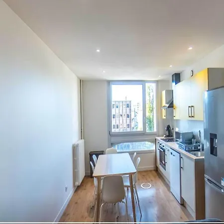 Appartement Private In A Shared Flat 8e *